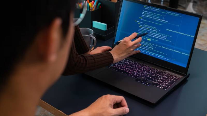 勐腊县工业软件定制开发：破局传统制造数字化转型的“精准钥匙”